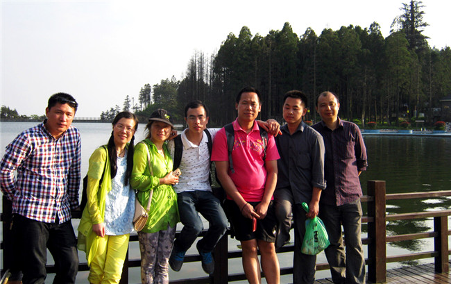 順鵬新材料員工明月山之旅